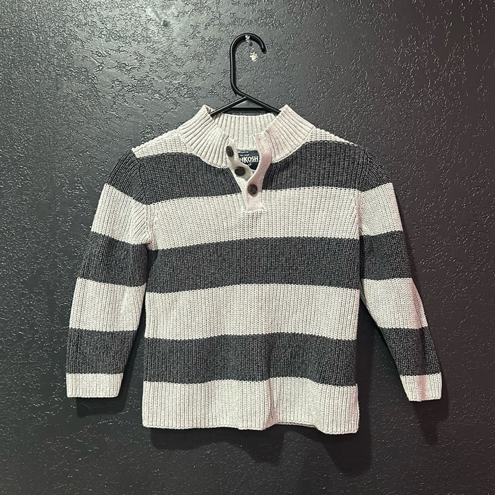 OSHKOSH B’GOSH Little Boys Gray Striped Sweater Size 7/7A